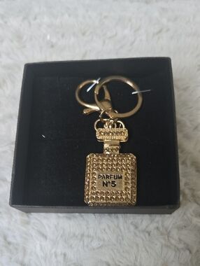 Parfum No.5 Gold Crystal Perfume Bottle Keychain